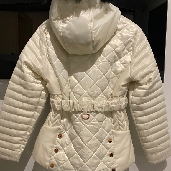 Beige Coat - Picture 4 of 4